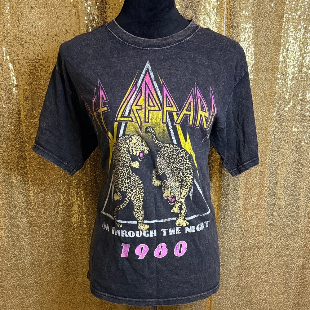 Vintage Def Leppard Black Graphic Tee